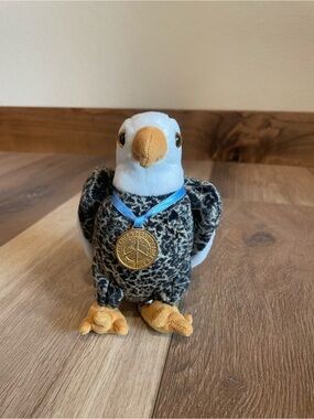 NWT Beanie Baby Valor Eagle with Medal